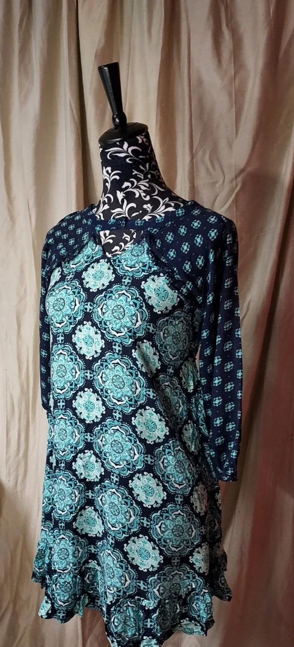 Justice Knee Length Keyhole Dress with Ruffle and 3/4 Sleeves Girls Size 16